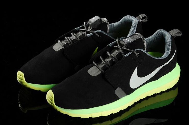 ROSHE RUN NM [H. 9] - Cliquez sur l'image pour la fermer
